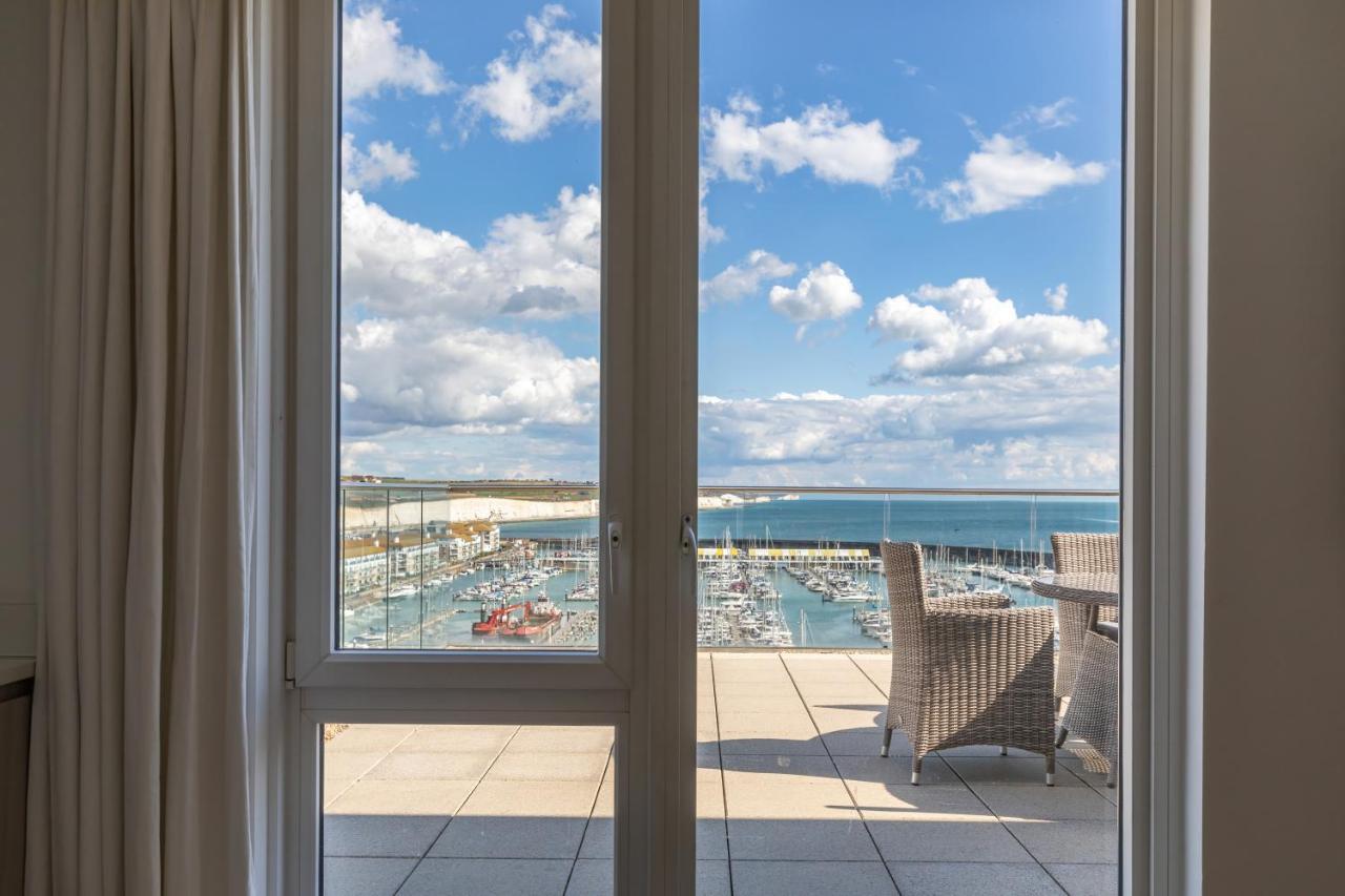 Apartment Unique Sea View Penthouse With Hot Tub Hove